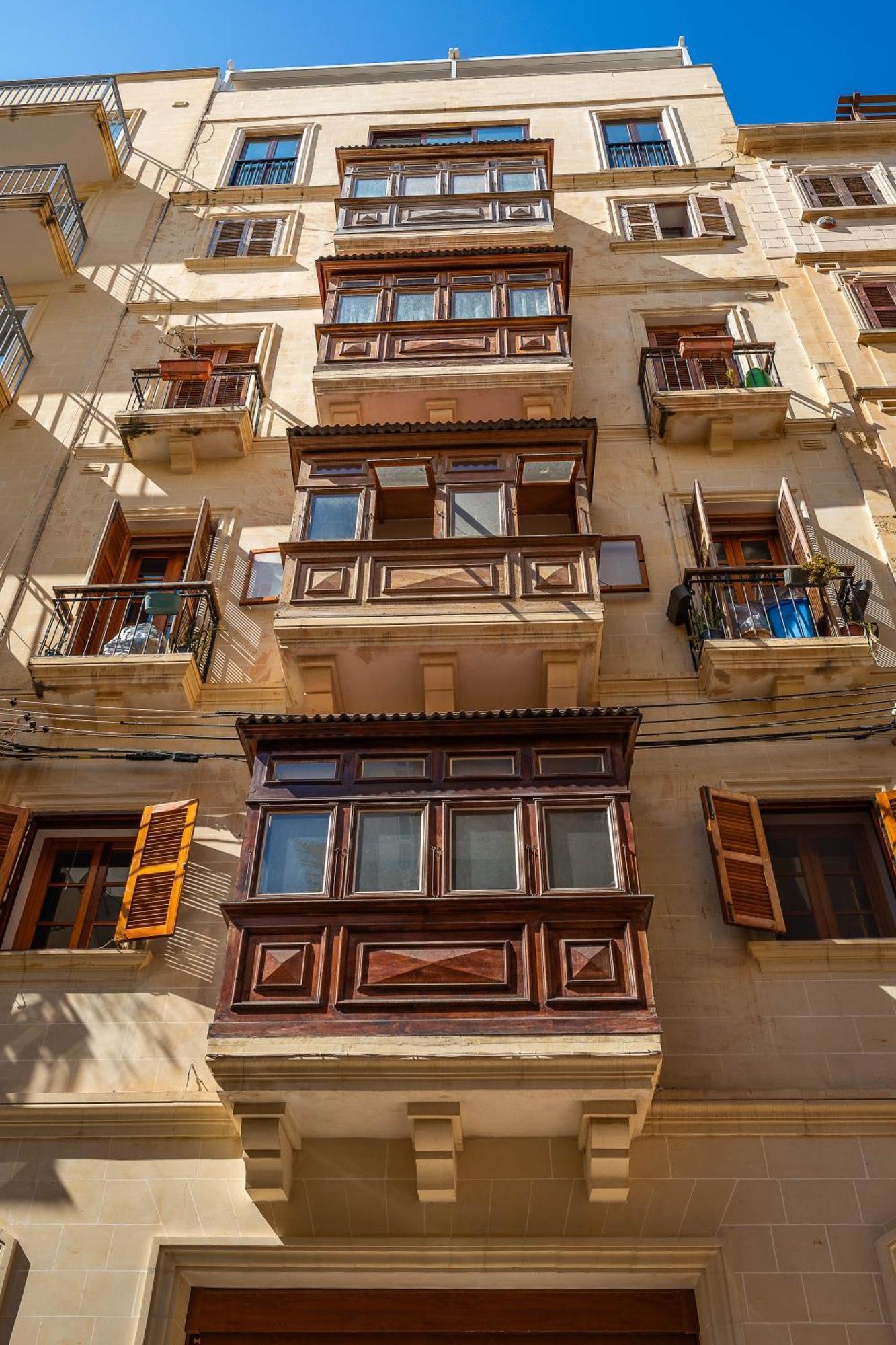 3 Floors Villa On Promenade 4 Bedrooms 3 Bathrooms V1 Sliema Eksteriør bilde