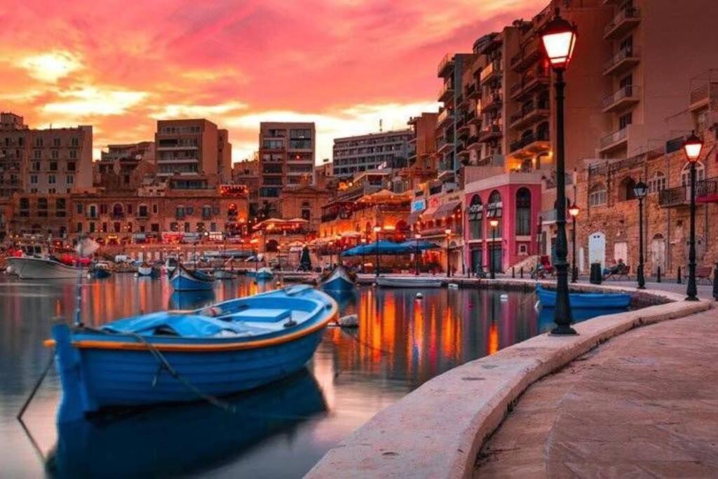 3 Floors Villa On Promenade 4 Bedrooms 3 Bathrooms V1 Sliema Eksteriør bilde
